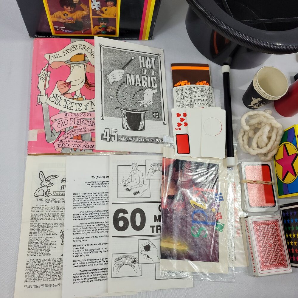 The Great Houdini Vintage 1987 Hat Full of Magic Kit - Picture 2 of 3